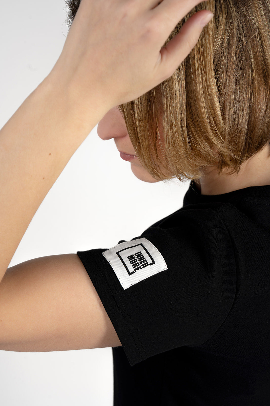 MIIRA_organic_cotton_t_shirt_slim