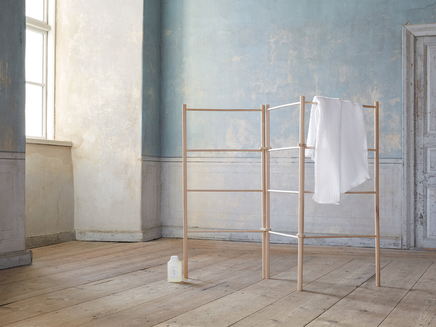 TGC_garment_care_delicate detegrent_window